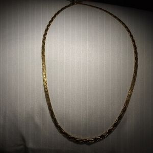 Vintage beautiful Sterling Silver necklace vermeil gold in color